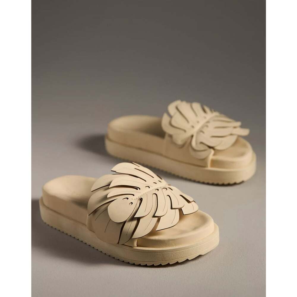 Farm Rio Monstera Slide Sandals - Picture 4 of 9
